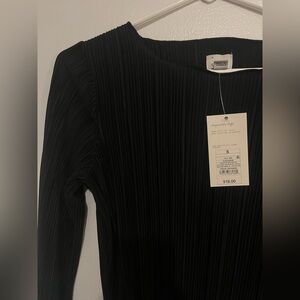Boat neck ribbed black long sleeve